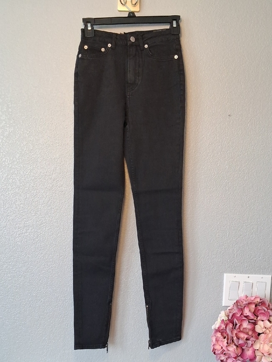 BLK DNM Denim - BLK DNM Black Skinny High-Rise Jeans with Ankle Zips